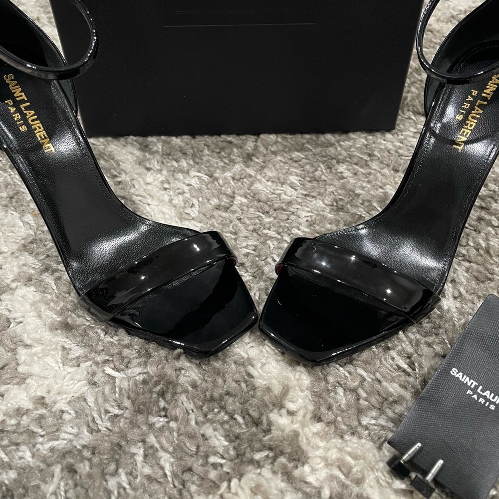 ✨Stunning YSL Black Patent Leather Ankle Strap Stiletto✨ - Picture 4 of 10